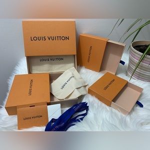 LV Box/ 4 pcs.